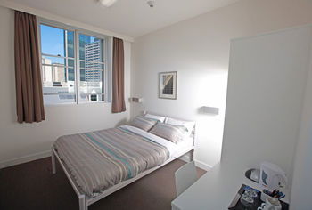 Sydney Harbour YHA - Hostel - Tourism Brisbane 2