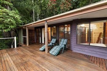 Treetops Accommodation Montville - Brisbane 4u 7