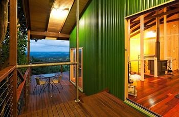 Treetops Accommodation Montville - Brisbane 4u 10