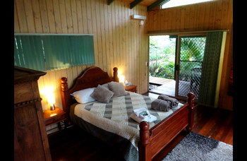 Treetops Accommodation Montville - Brisbane 4u 18
