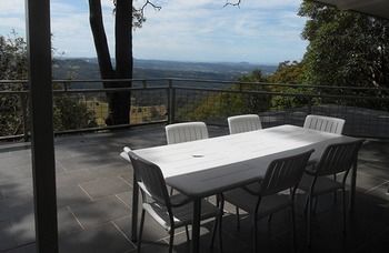 Treetops Accommodation Montville - Brisbane 4u 50