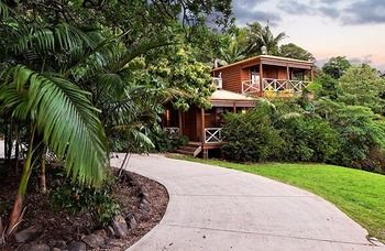 Treetops Accommodation Montville - Brisbane 4u 55