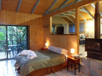 Treetops Accommodation Montville - Brisbane 4u 78