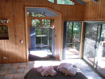 Treetops Accommodation Montville - Brisbane 4u 79