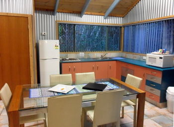 Treetops Accommodation Montville - Brisbane 4u 82