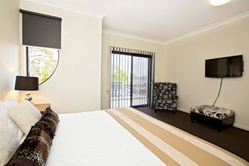 Astina Serviced Apartments - Central - Brisbane 4u 3