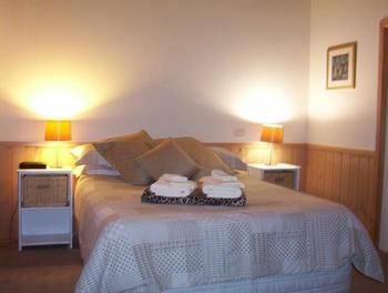 Yarraglen BnB - Brisbane Tourism 2