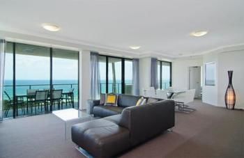 Beach On Sixth - Brisbane 4u 2