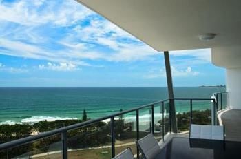 Beach On Sixth - Brisbane 4u 4