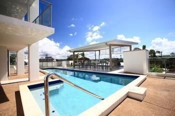 Beach On Sixth - Brisbane 4u 15