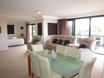 Mariners Resort - Brisbane Tourism 4