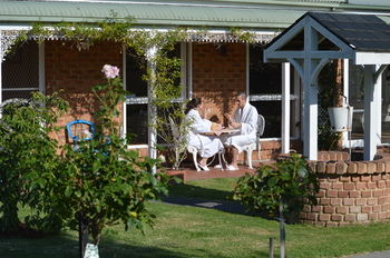 Lakeside Cottage - Brisbane 4u 11