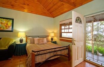 Bimbadeen Mountain Retreat - Brisbane 4u 3
