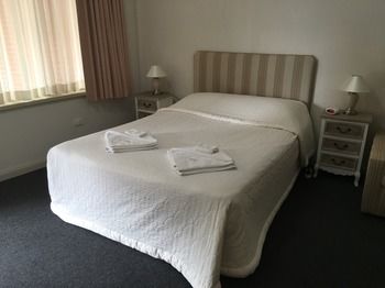 Town & Country Motel - Brisbane 4u 10