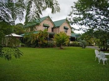 Peppertree Cottage - Tourism Brisbane 3