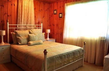 Peppertree Cottage - Tourism Brisbane 8