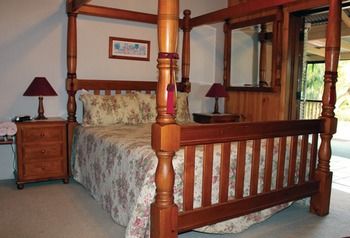 Peppertree Cottage - Tourism Brisbane 12