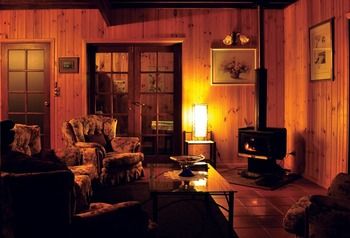 Peppertree Cottage - Tourism Brisbane 20
