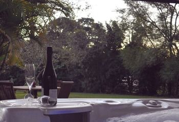 Peppertree Cottage - Tourism Brisbane 23