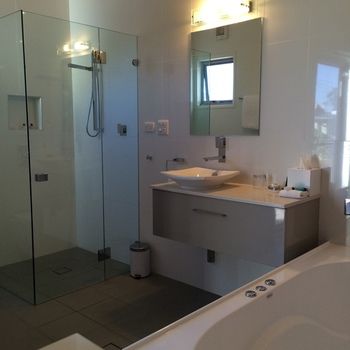 Chaucer Palms Boutique Bed & Breakfast - Tourism Brisbane 2