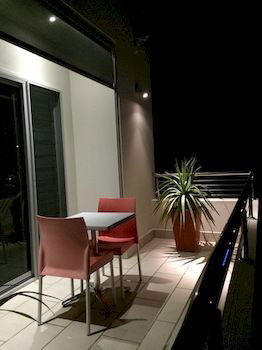 Chaucer Palms Boutique Bed & Breakfast - Tourism Brisbane 14