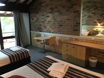 Avoca Beach Hotel & Resort - Brisbane 4u 26