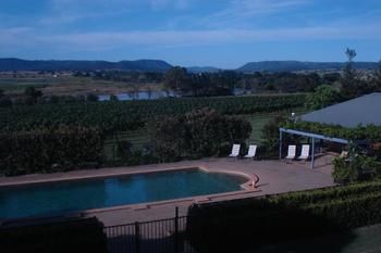 Tranquil Vale Vineyard & Cottages - Tourism Brisbane 2