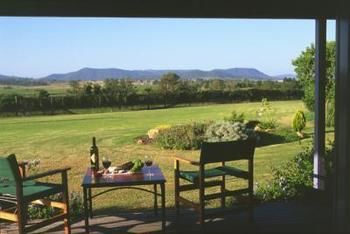 Tranquil Vale Vineyard & Cottages - Tourism Brisbane 3