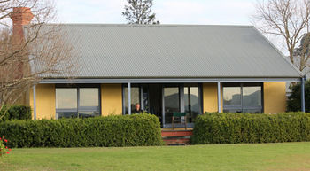 Tranquil Vale Vineyard & Cottages - Tourism Brisbane 7