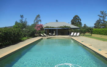 Tranquil Vale Vineyard & Cottages - Tourism Brisbane 14