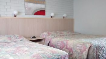 Centabrook Motor Inn - Tourism Brisbane 22
