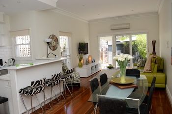 Birches Townhouse - Brisbane 4u 5