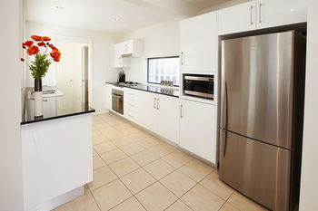 Charlestown Terrace - Tourism Brisbane 8