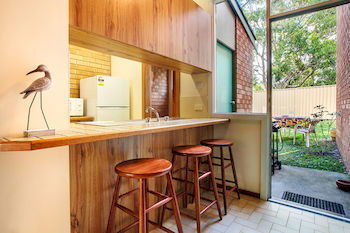 Mollymook Beach Units - Tourism Brisbane 20