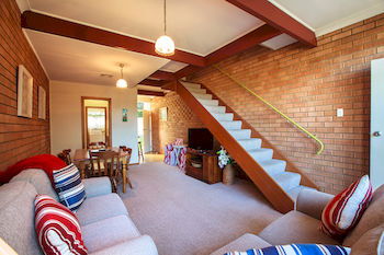 Mollymook Beach Units - Tourism Brisbane 30