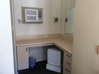 Westside Motor Inn - Tourism Brisbane 3