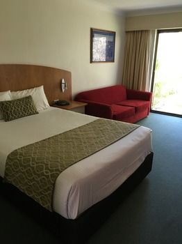 The Willows - Brisbane 4u 43