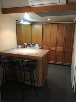 The Willows - Brisbane 4u 59
