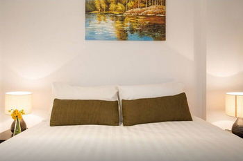 Anchor On Little Collins - Southern - Brisbane 4u 49