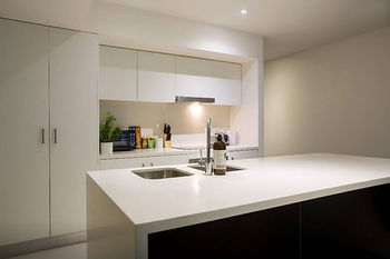 Anchor On Little Collins - Southern - Brisbane 4u 72