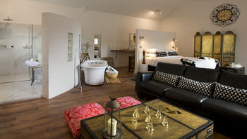 The Villa - Country House Retreat - Tourism Brisbane 9