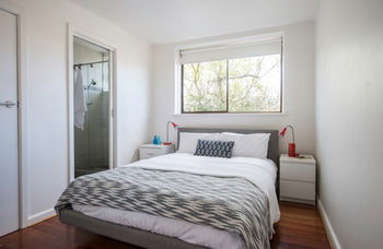 Apartment2c - Carnaby - Brisbane 4u 1