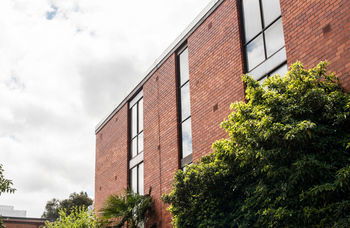 Apartment2c - Carnaby - Brisbane 4u 2