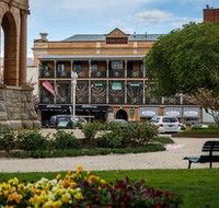 Bathurst Royal Apartments - Tourism Brisbane