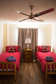 The Wattle Lodge - Brisbane 4u 3