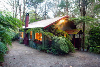 A Cottage In The Forest - Tourism Brisbane 3