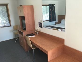 Bridgeview Motel - Brisbane Tourism 8