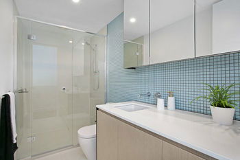 CAMPUS - Brisbane 4u 26