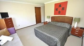 Castle Hill 60 Gil Furnished Apartment - Tourism Brisbane 4