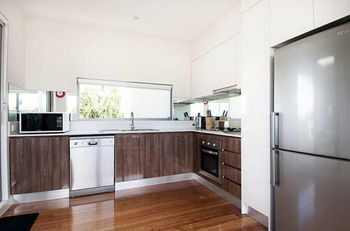 Position Perfect - Tourism Brisbane 13